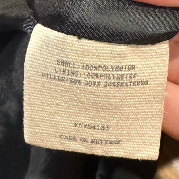 American Rag Puffy Jacket - pre loved - Picture 4 of 4